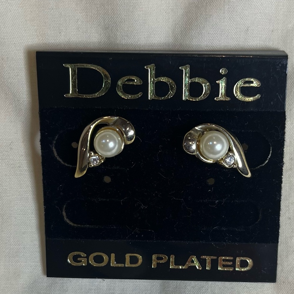Vintage Gold-plated stud earrings, unique design/ faux pearl & diamond accents.